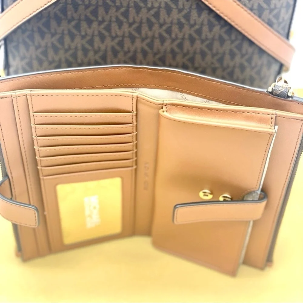 MICHAEL KORS JAYCEE MEDIUM BACKPACK & LARGE DOUBLE ZIP WALLET SET BROWN/GOLD